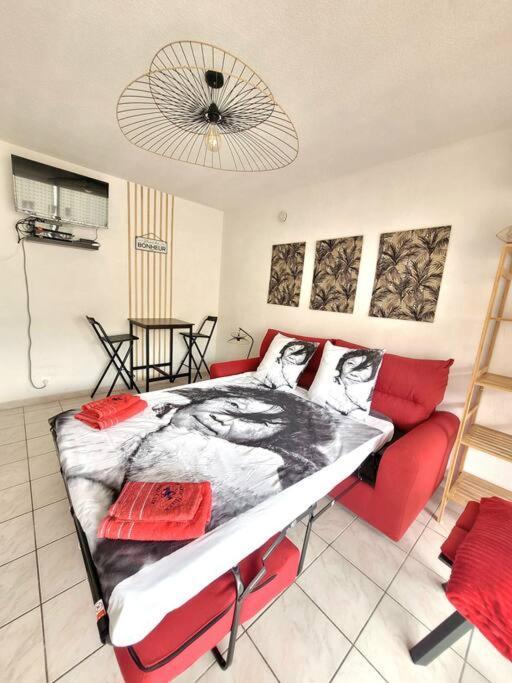 Studio Lucia - Vue Mer Saint Aygulf Extérieur photo
